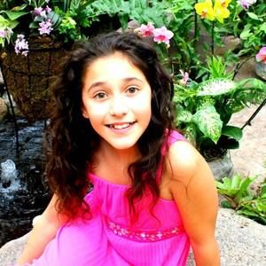 Meet your Posher, Zoe